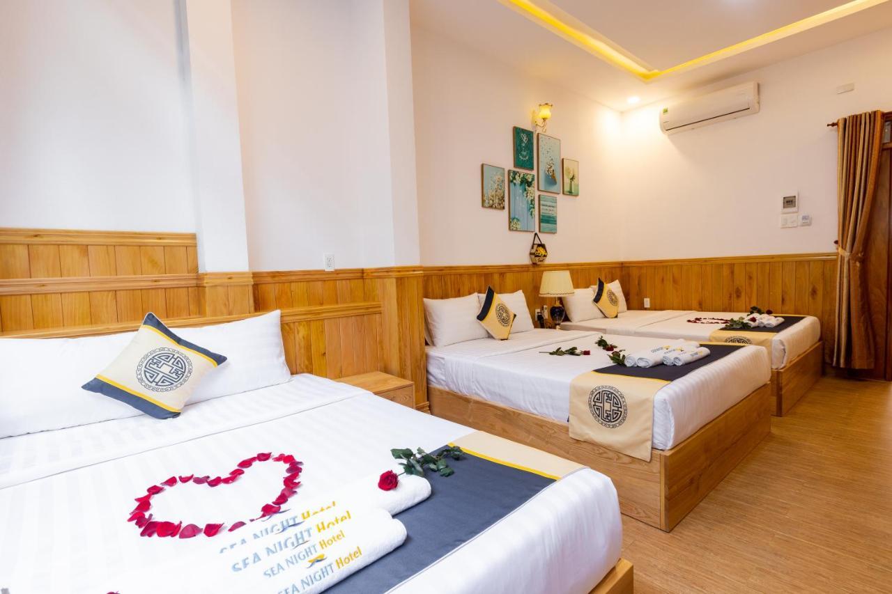 Sea Night Hotel Phan Thiet Exterior photo